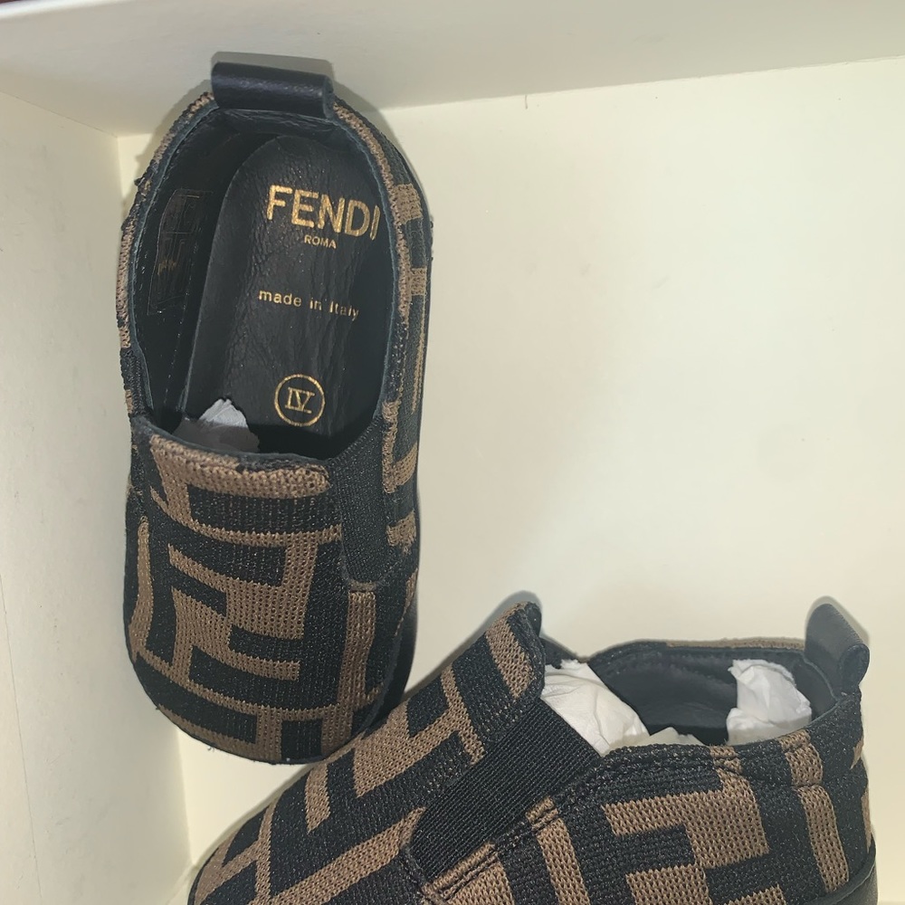 Fendi Kid Shoes Size 4c